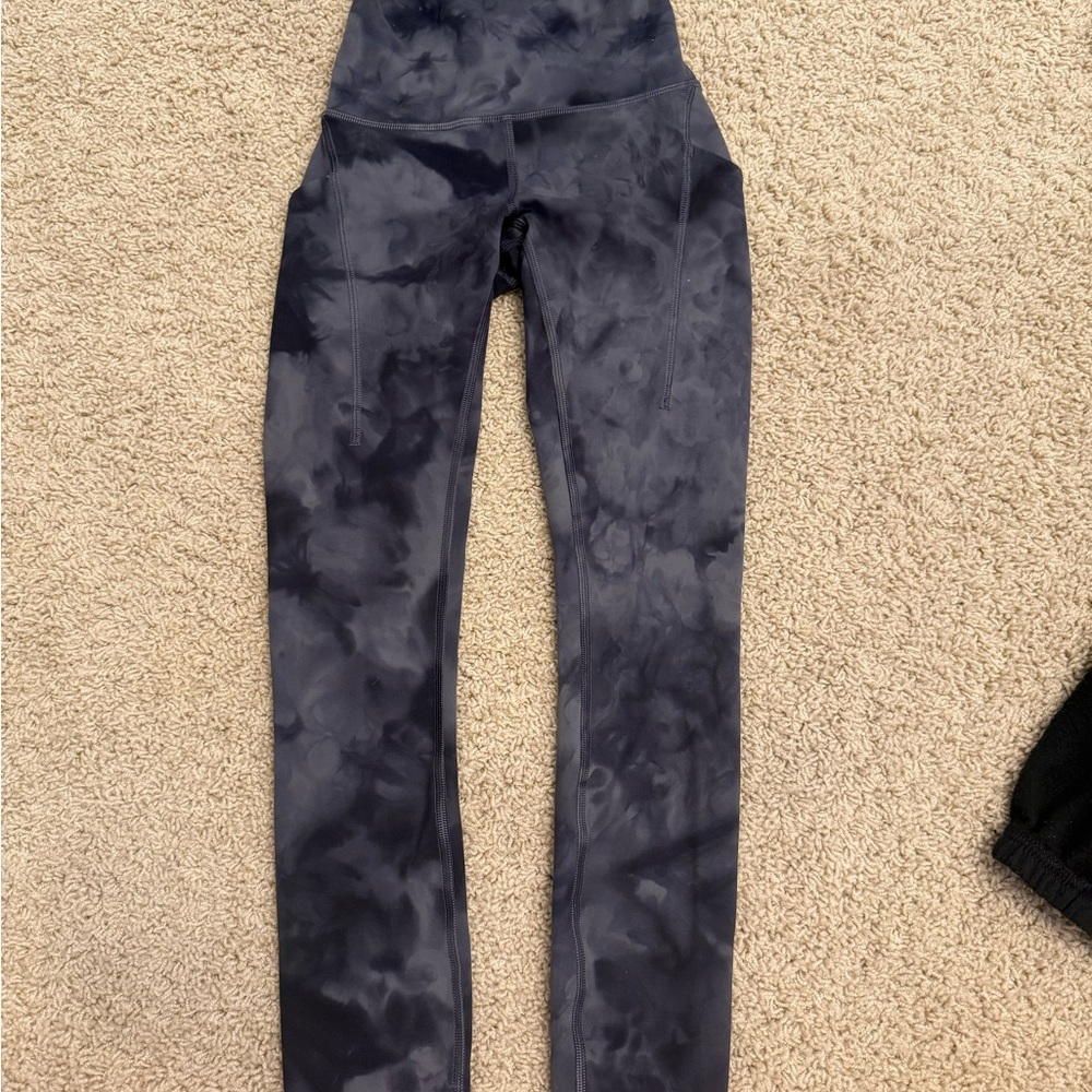 Lululemon leggings size 0